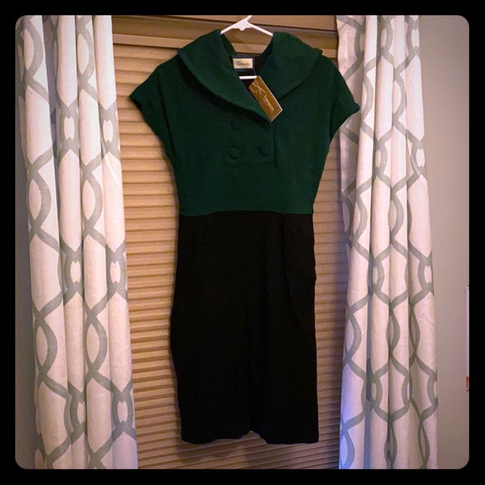 NWT Francesca’s Emmelee sweater dress!